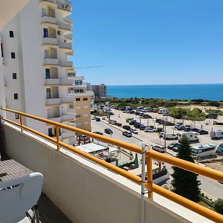 Apartmán 6-3 Estrela Casas & Papeis