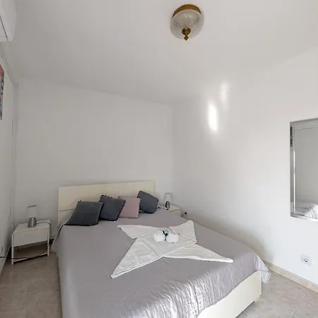 6-3 Estrela Casas & Papeis