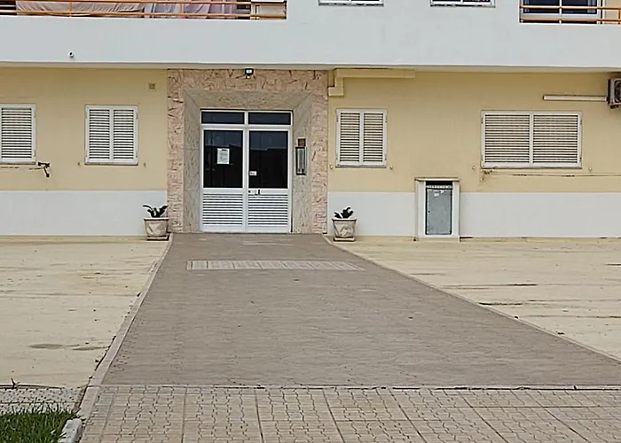 6-3 Estrela Casas & Papeis Armação de Pêra