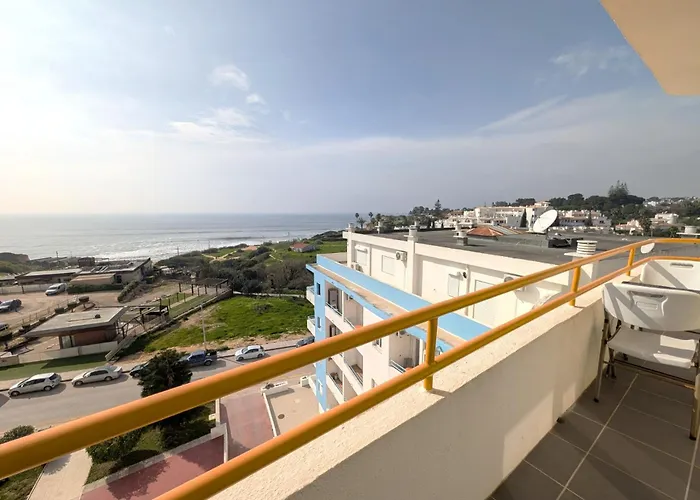 Apartment 6-3 Estrela Casas & Papeis
