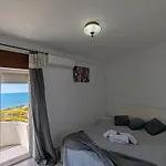 6-3 Estrela Casas & Papeis Apartament